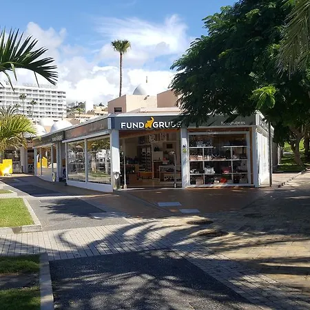 Lejlighed Bamboli Holidays