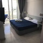 Bamboli Holidays بلايا ذي لاس أميريكاس