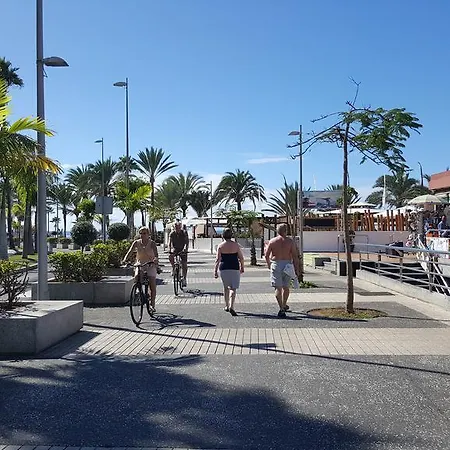 Bamboli Holidays بلايا ذي لاس أميريكاس