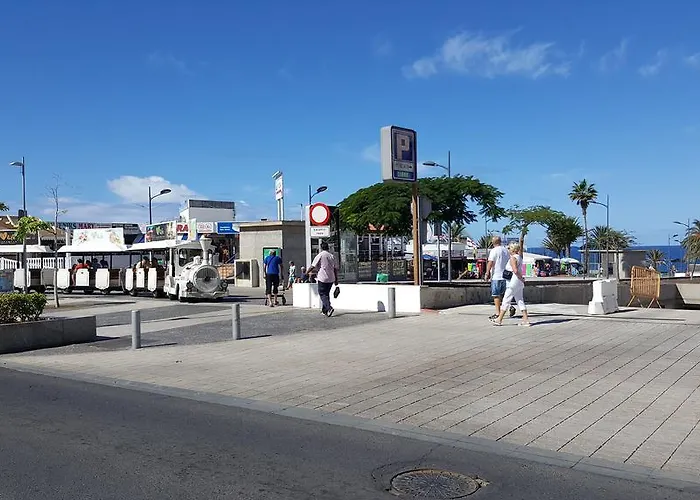 Bamboli Holidays プラヤ・デ・ラス・アメリカス