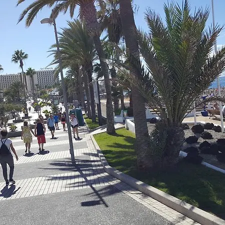 Lägenhet Bamboli Holidays *